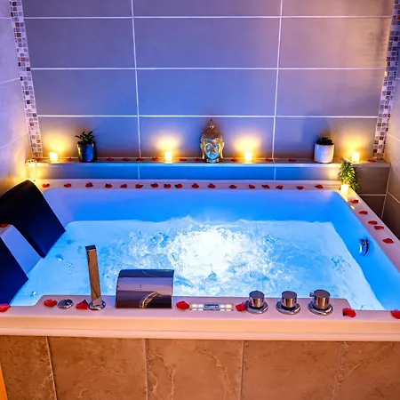 Il Etait Une Fois - Gap Chambre Romantique & Spa Exterior photo